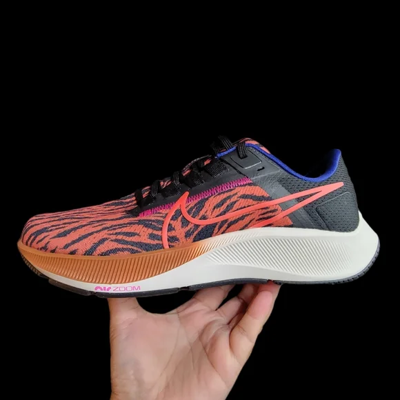Nike Air Zoom Pegasus 38 Burnt Sunrise (Women's) nike women air zoom pegasus 38 burnt sunrise habanero red black